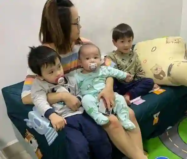 好惨！香港知名男星发文求工作，已无钱交房租，一家六口无家可归