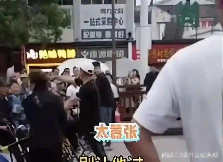 解约原公司，转投周杰伦俩月，报警自证的刘畊宏，给明星敲响了警钟