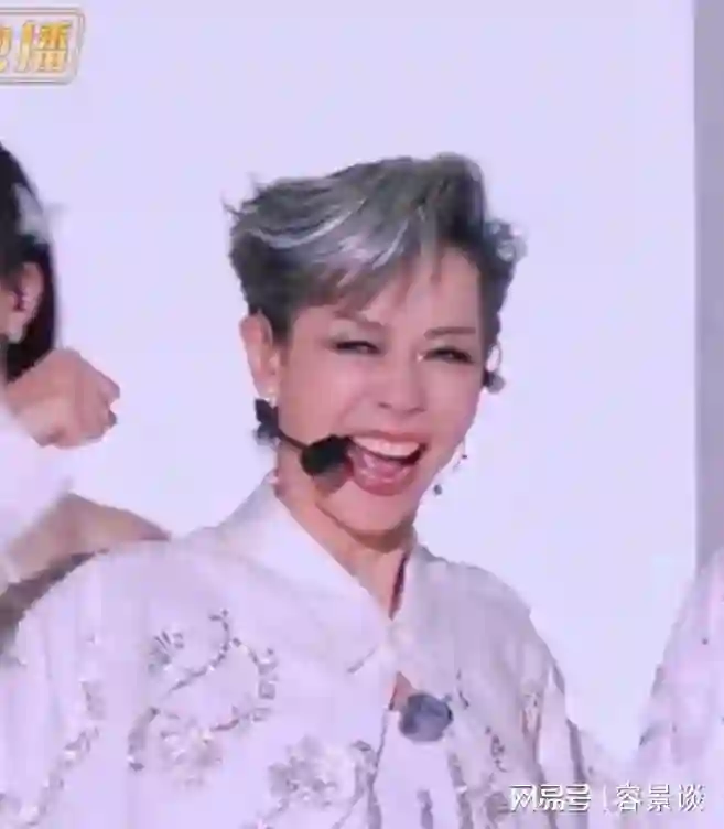陈德容口碑逆袭 ！唱歌跳舞样样行，被打脸还面带微笑 像变了一个