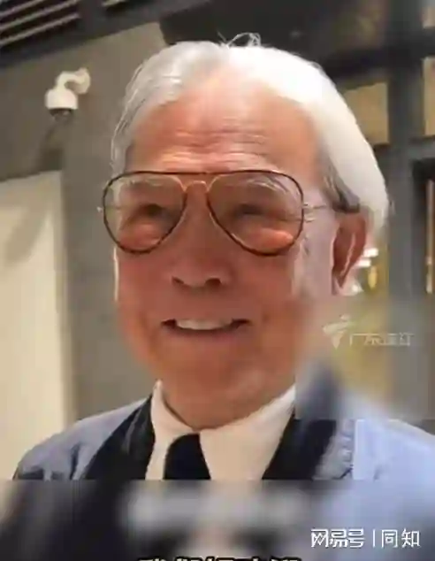霍震霆曝小儿子已完婚，很满意泰国儿媳，网友：就霍启山孤身一人