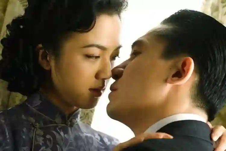 汤唯消失15年，45岁现状曝光:离开娱乐圈的日子，在乡下种菜养鸡