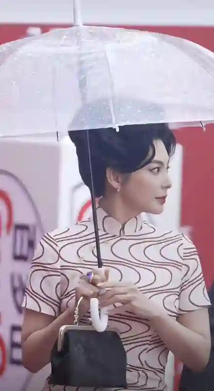 这一夜，中年女星集体发福，44岁阿娇骨相依旧，马丽惊艳超越