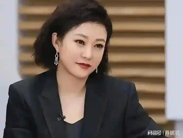 郝蕾“被学员一句话惹怒”在全网火了，孙俪的话，终于有人信了！