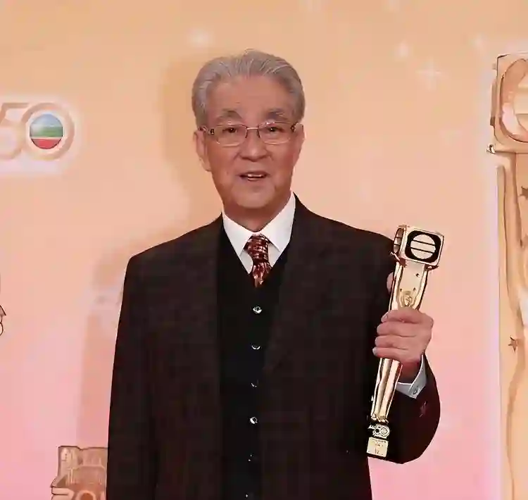 一路走好！3天时间，6位明星名人传死讯，最年轻者仅21岁