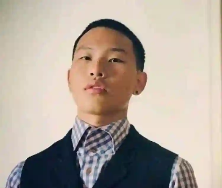 被骗10年，他居然是陈坤儿子，长大后的容貌不像父亲，遗传了母亲