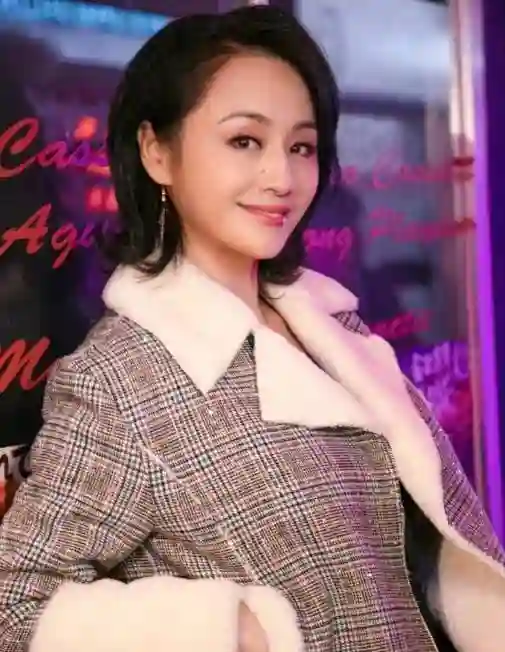 曹颖自曝患胃癌：提及儿子泪目，坦言心中最大牵挂