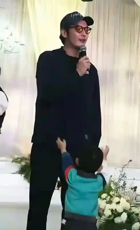 好久不见金世佳了，胖到认不出？