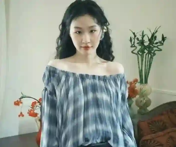 蒋欣减肥被怼，宋祖儿瘦成杆，内娱“病态”审美被马丽一句话戳穿