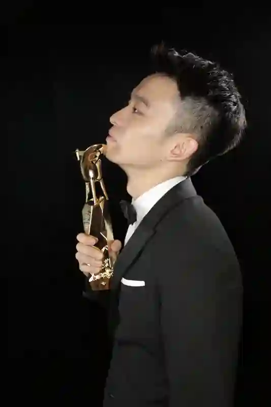 原来孙俪当初没说谎，看了央视镜头才发现，董子健的面相早就变了