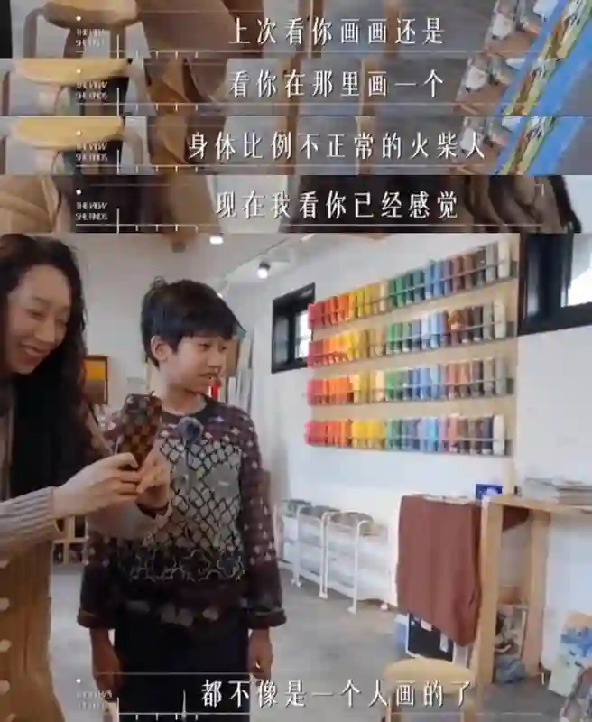 还记得黄觉的儿子小核桃吗，比爸爸还高了？