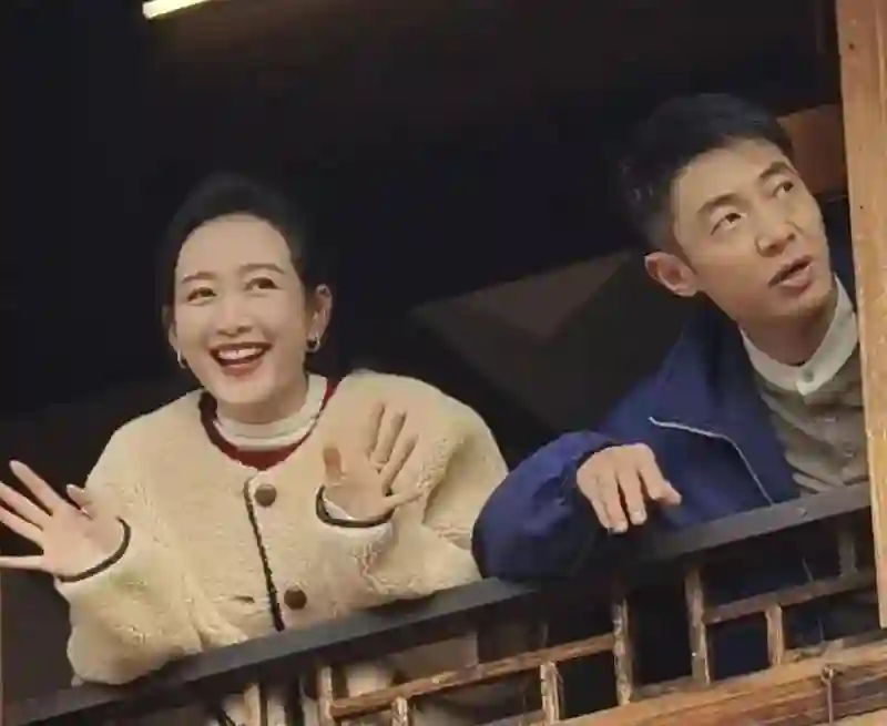 何九华综艺首度公开婚姻状态，感叹：目前还没结婚，单身生活引关注