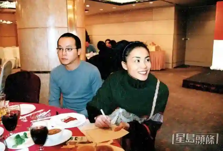王菲窦唯北京往事：青春时爱上的人，要用多少个十年才能释怀？
