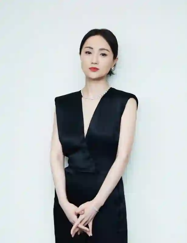 S妈又作妖？深夜发文喊话“救救我”，网友评论区吐槽戏真多