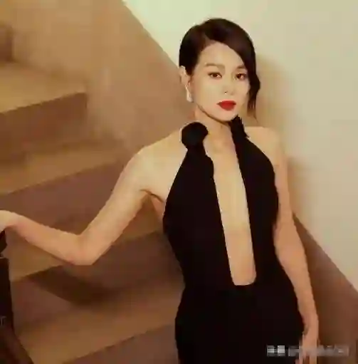 “整容脸”入侵电视剧！秒变大型翻车现场，胡杏儿怎么变成这样了