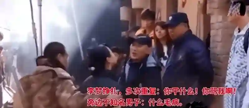 美得堪比刘亦菲，火得胜吴谨言，32岁为何却被全娱乐圈唾弃？