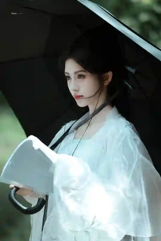 鞠婧祎竹林白衣路透 清冷出尘 一眼入戏
