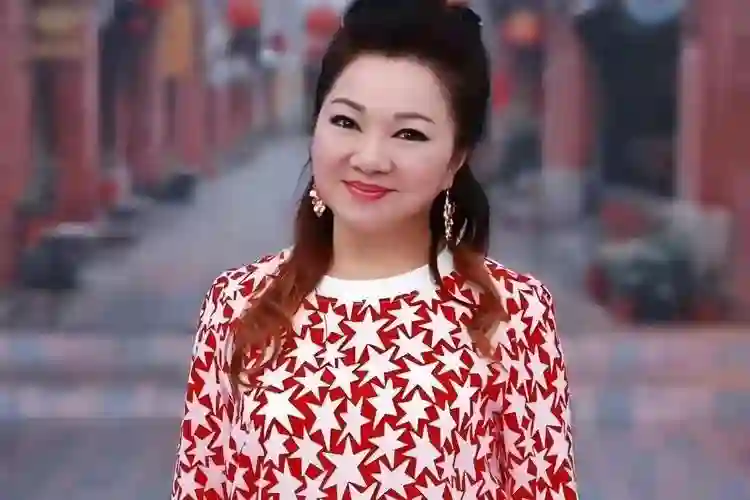 S妈借白冰冰之口表扬具俊晔每天都去看大S，网友暖心送上铁饭碗