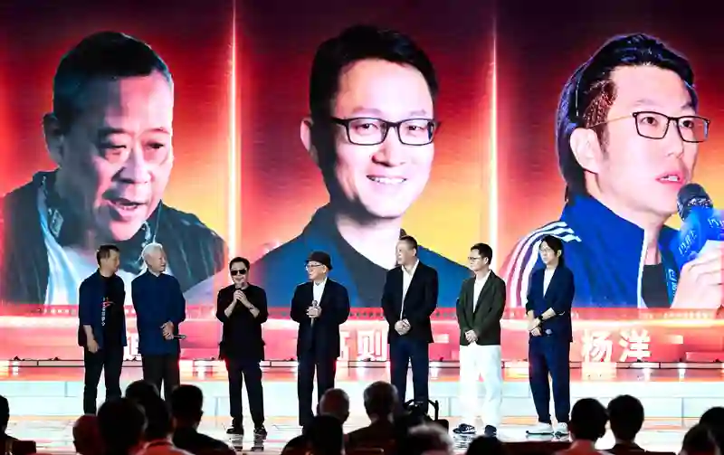 与烟台相约电影火热的夏天！“2025中国电影导演之夜”