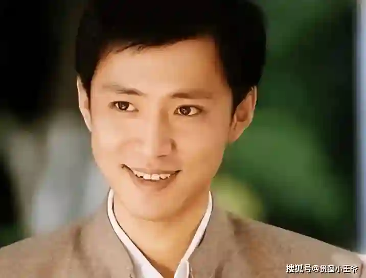 “八竿子打不着”的两人，竟然是夫妻，这3对冷门夫妻太让人意外