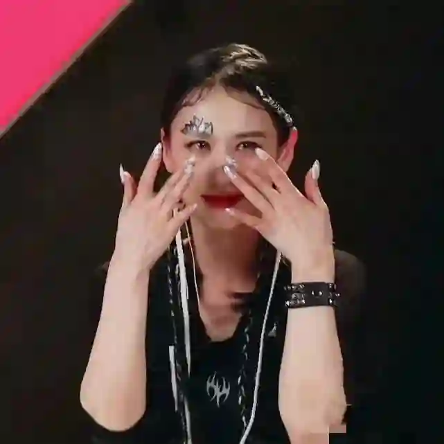 杨子做梦都没想到，离婚后的黄圣依能够独当一面，给自己选剧本