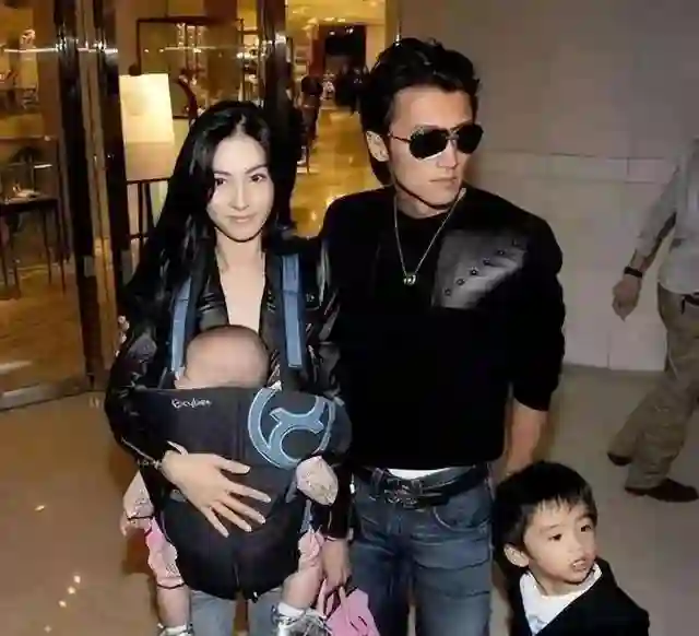 谢霆锋陪王菲恩爱度假，前妻张柏芝的“反击”，是谢霆锋没想到的