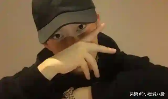 7年沉浮，43岁李小璐活成真网红！甜馨首谈父母离婚：不用劝复合