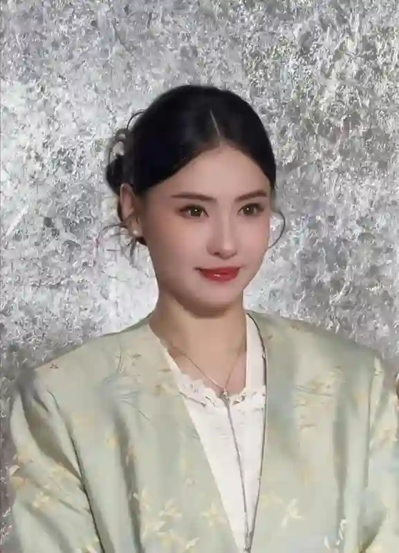 45岁张柏芝美得不像真人！颜值逆生长，网友：这状态合理吗？