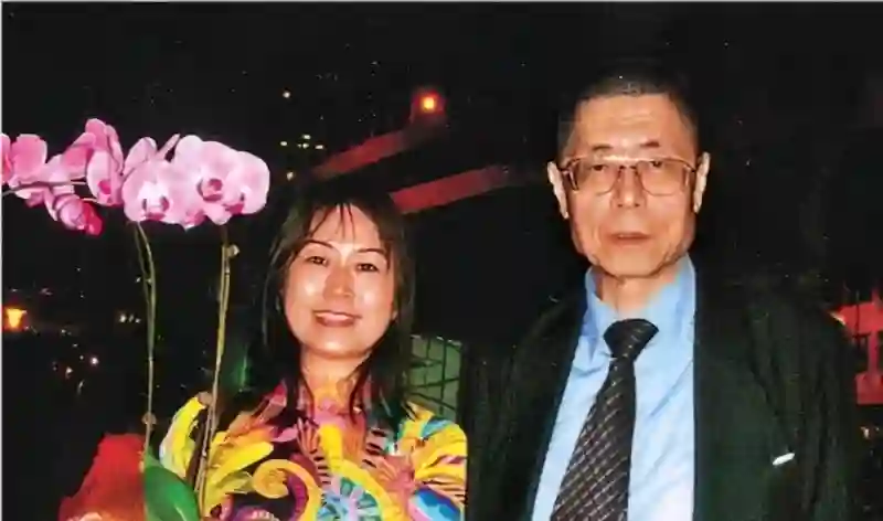 嫁豪门3年生俩！41岁嫁81岁老公，44岁生女后再得子