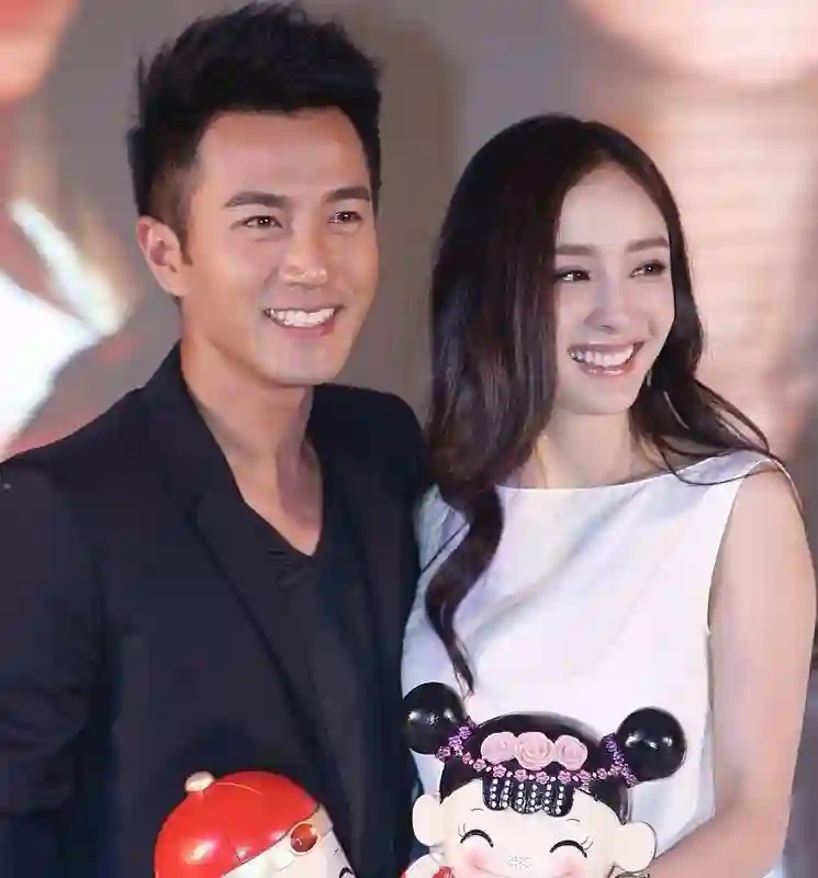 明星感情危机提前预警，陈妍希与陈晓婚变，王菲离婚后吃回头草！