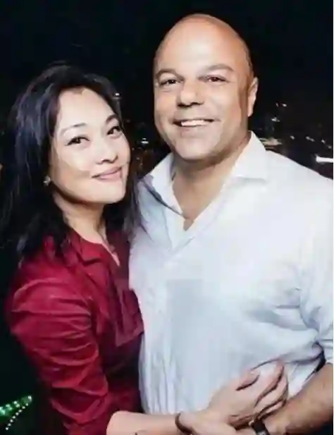 史可瑞士近照曝光！60岁住豪宅气质惊艳，混血儿子帅到炸裂