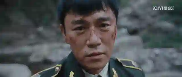 迷雾剧场再破局，《借命而生》这次赢在「去奇观」