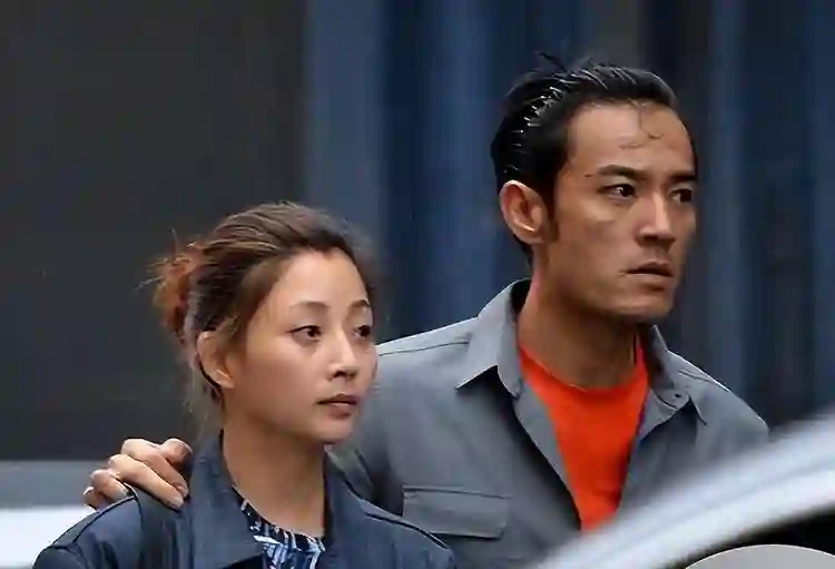直到看完殷桃的家，终于明白她45岁却不着急结婚生子的原因了