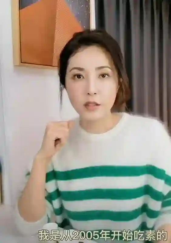曾黎风波越闹越大，被网友抵制喊话退圈，赵露思受牵连