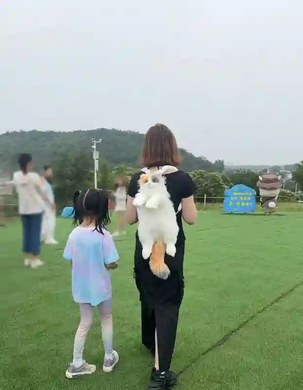 杜华章子怡佟丽娅陈好同框过六一！女神聚会上演“梦幻联动”
