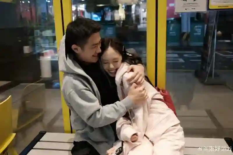 被骂了两年，他俩要结婚了？