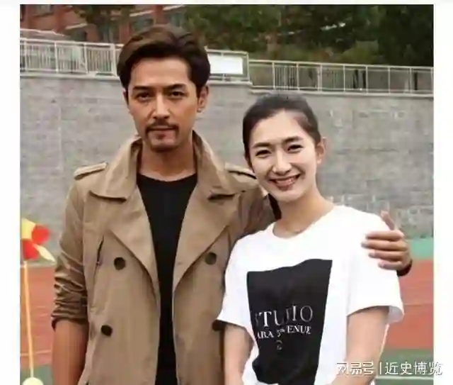 演员胡歌：这辈子无比正确的决定，就是分手之后娶了自己的经纪人