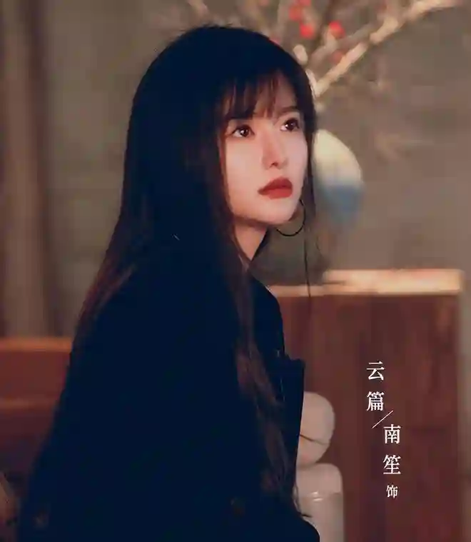 晚晚直播再掀争议：红极一时的“豆瓣三大女神”，为何全塌房了？