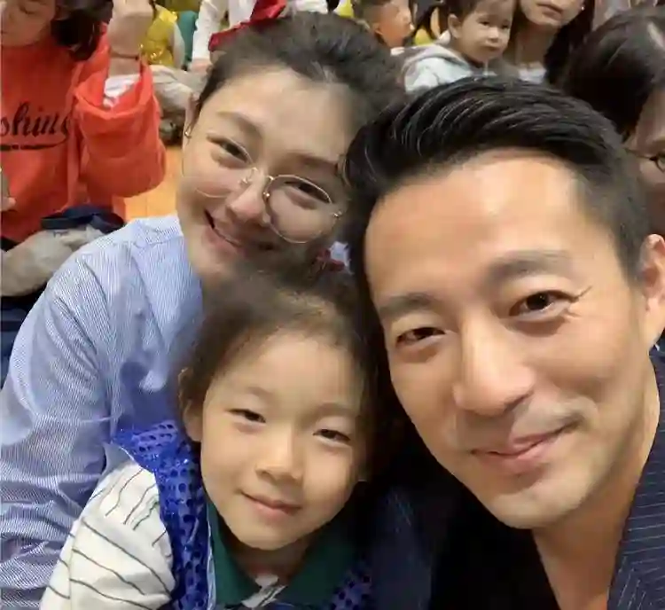 错怪具俊晔了！曝大S雕塑效果图丈夫亲手设计，点滴爱意全刻上面
