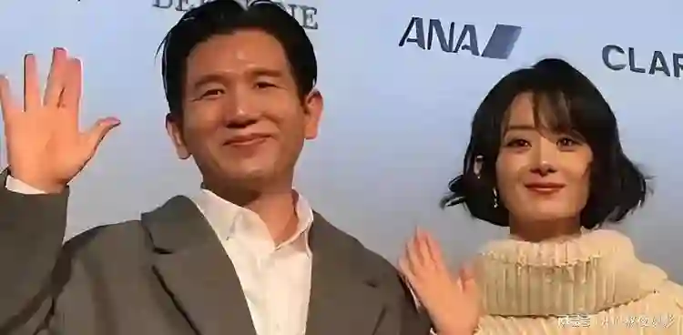 劲爆！离婚两年后，赵丽颖新欢曝光，冯绍峰女友现场打脸！