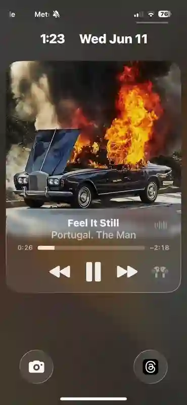 苹果升级iOS 26版Apple Music：iPhone锁屏变舞台，专辑封面“动”起来