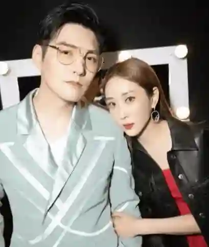 长了一张风流帅气的脸，情史却很干净，娱乐圈这8位男星太稀缺了