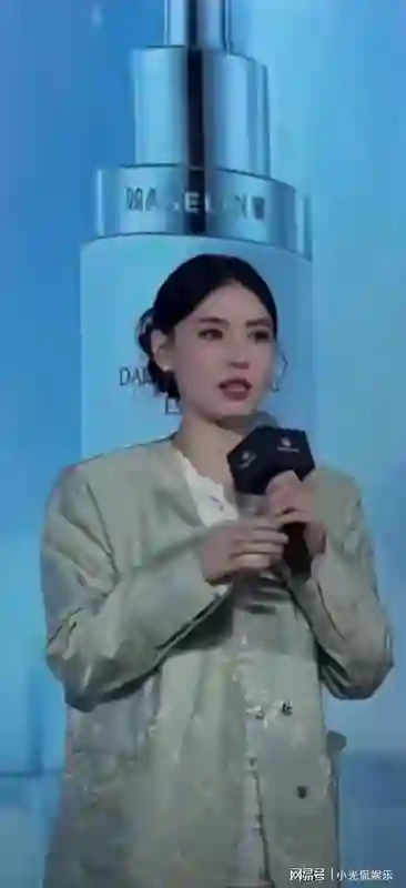 独自养三娃还美成这样？张柏芝用实力打脸“靠脸吃饭”偏见！