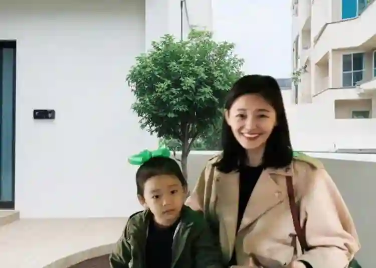 S妈再惹争议！回应把爱转移给小S和珍珍孩子，排除了小玥儿姐弟？