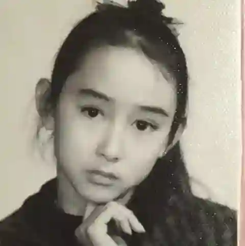 好久不见胡静儿子牛魔王了，颜值拉高星二代整体水平？