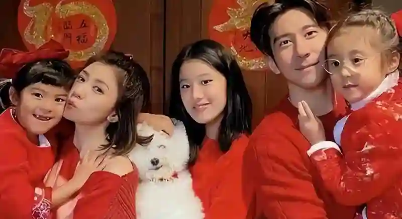 从豪门弃妇到逆袭人生，贾静雯的奋斗历程，证明嫁对人有多重要！