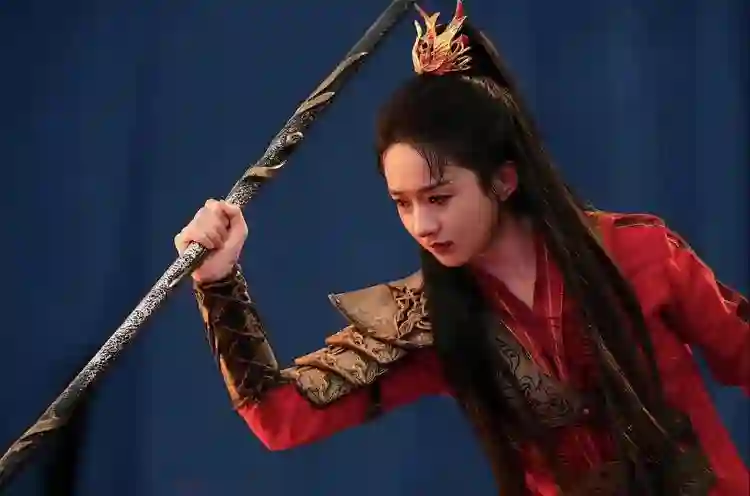 37岁的赵丽颖还在吃少女这碗饭，是后继无人，还是想在舒适圈躺平