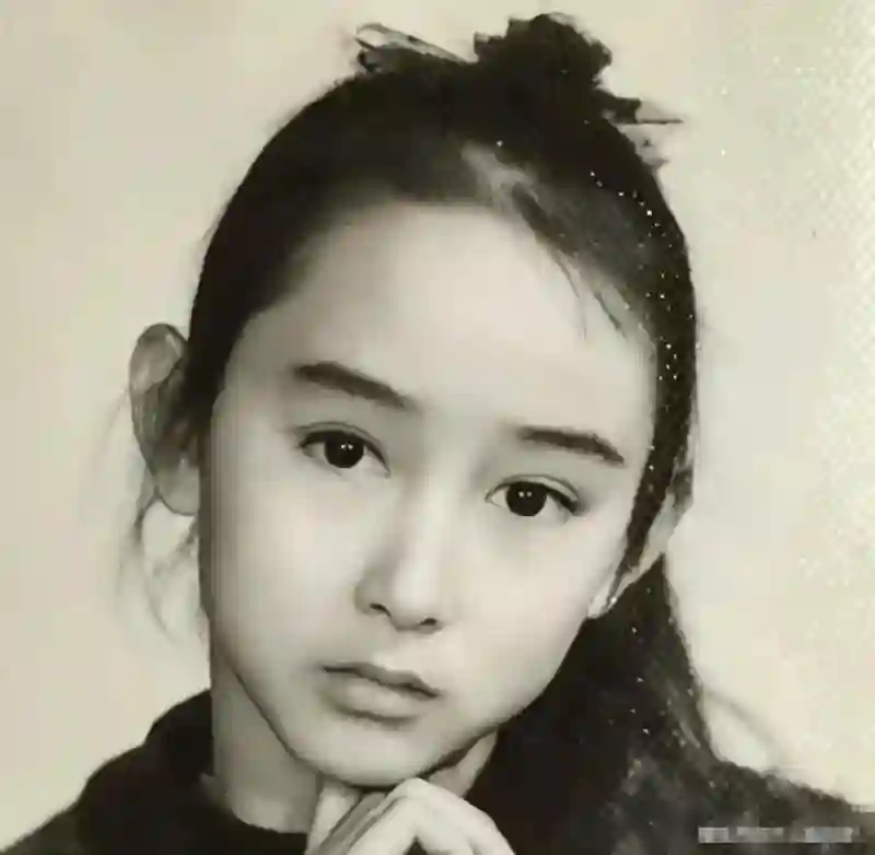 47岁胡静自嘲