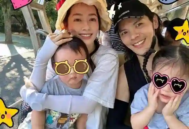 向佐岳父生病住院，郭碧婷带儿女留在身边照顾，一家四口分居两地