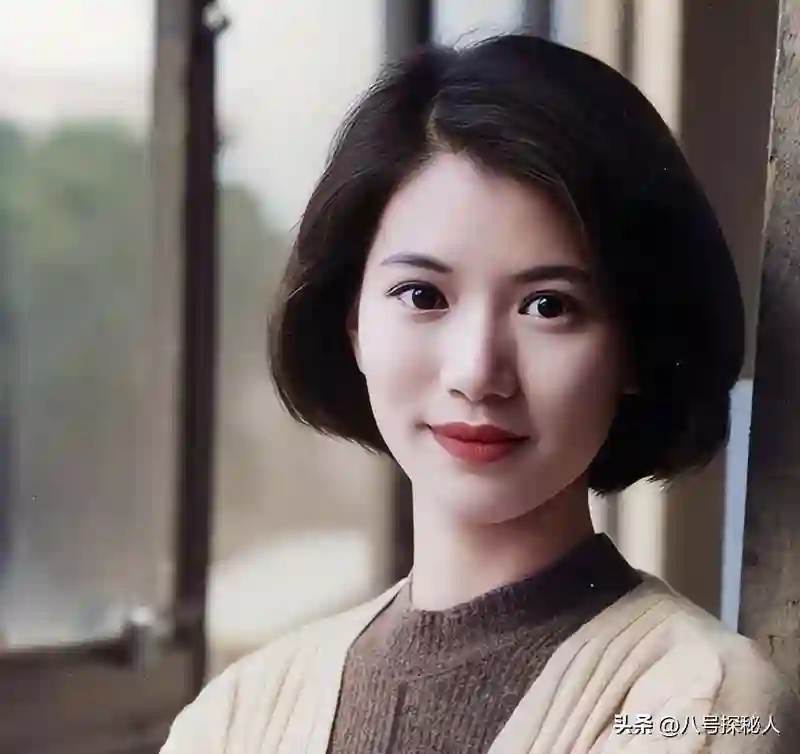 得罪成龙、骂过王晶，承认做“小三”，“霸王花”的人生有多豪横