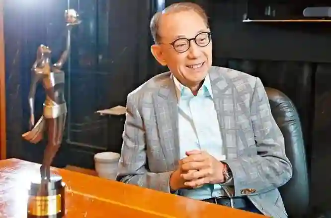 英皇噩耗频传！这次，除了陈伟霆，没人救得了欠债166亿的杨受成